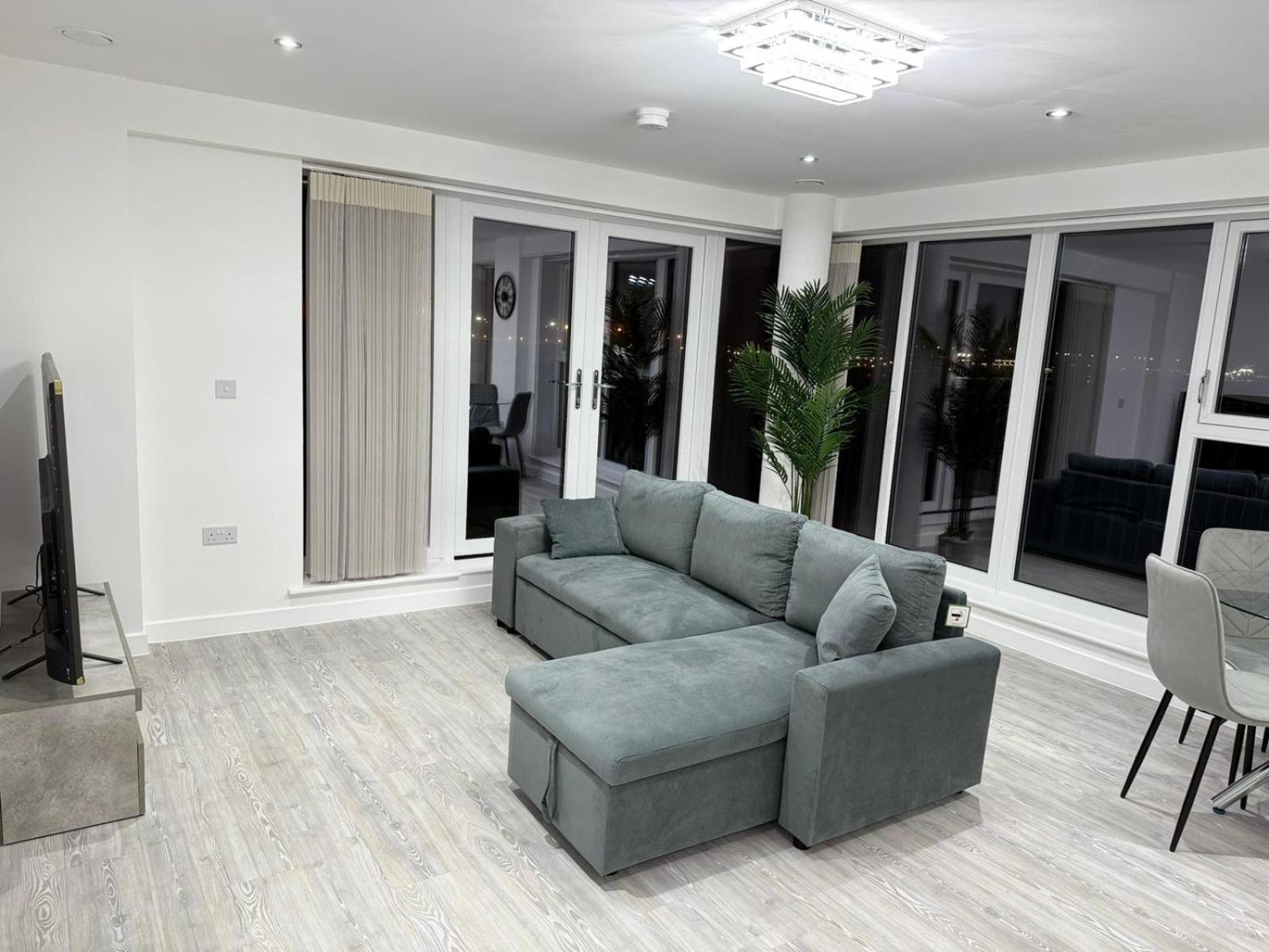 Serenity Waterfront 2 Bed Apartment Northfleet 외부 사진